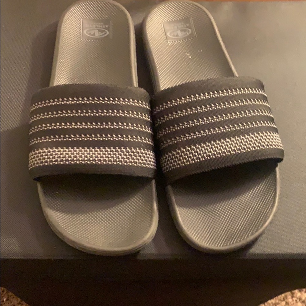 Tribal-Pattern Slides